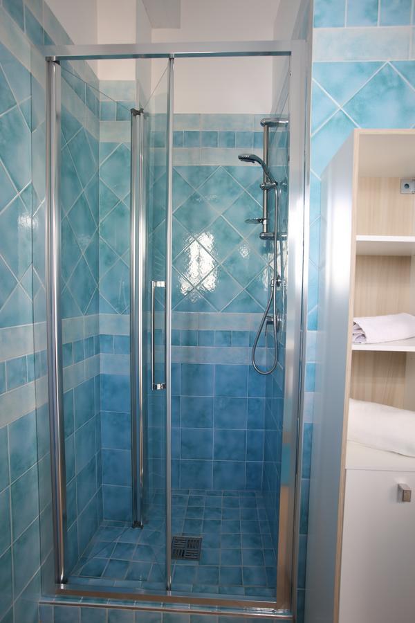 Triple Room Terrace,614179800:JPEG